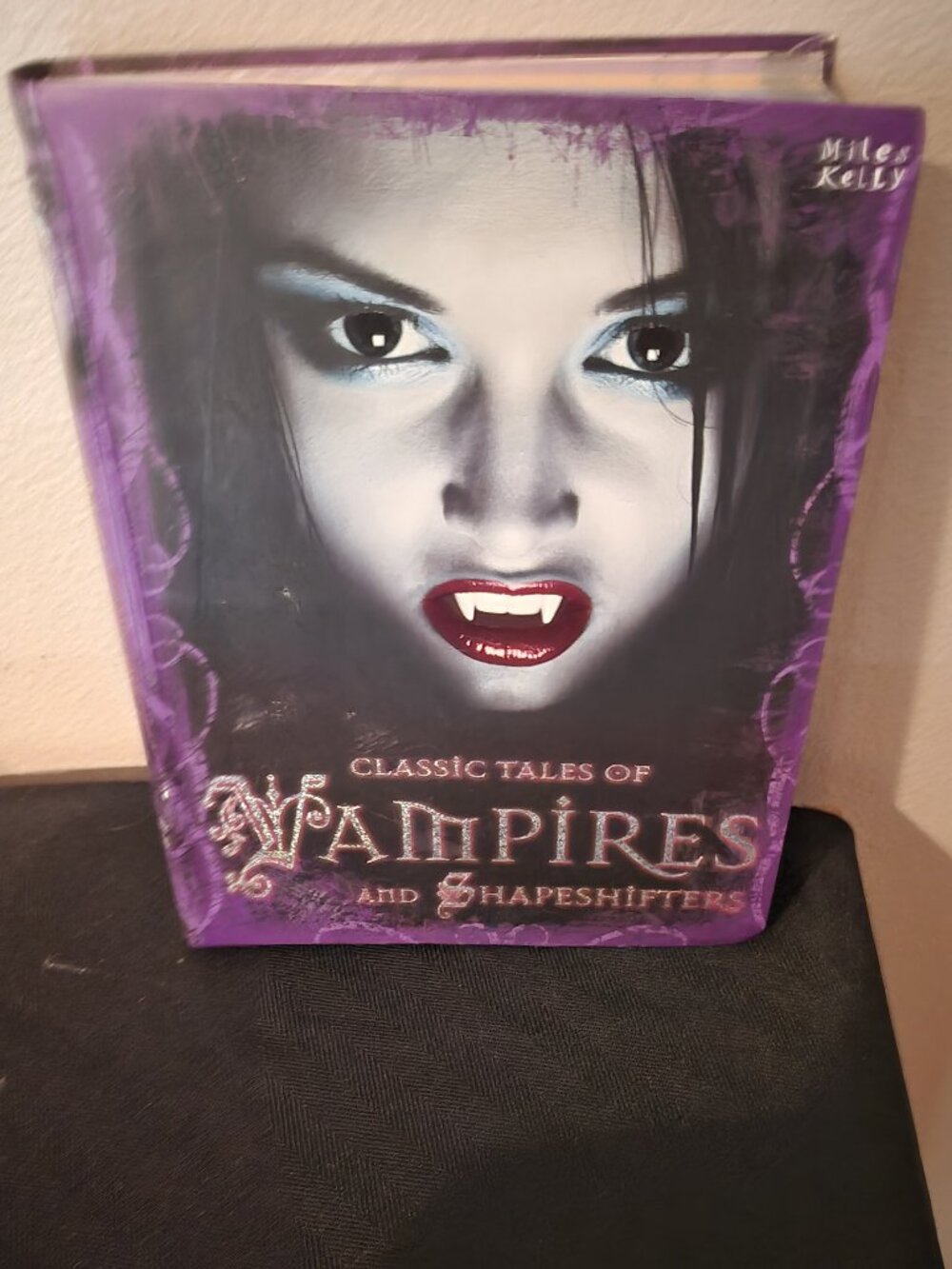 Classic Tales of Vampires and Shapeshifters Book
